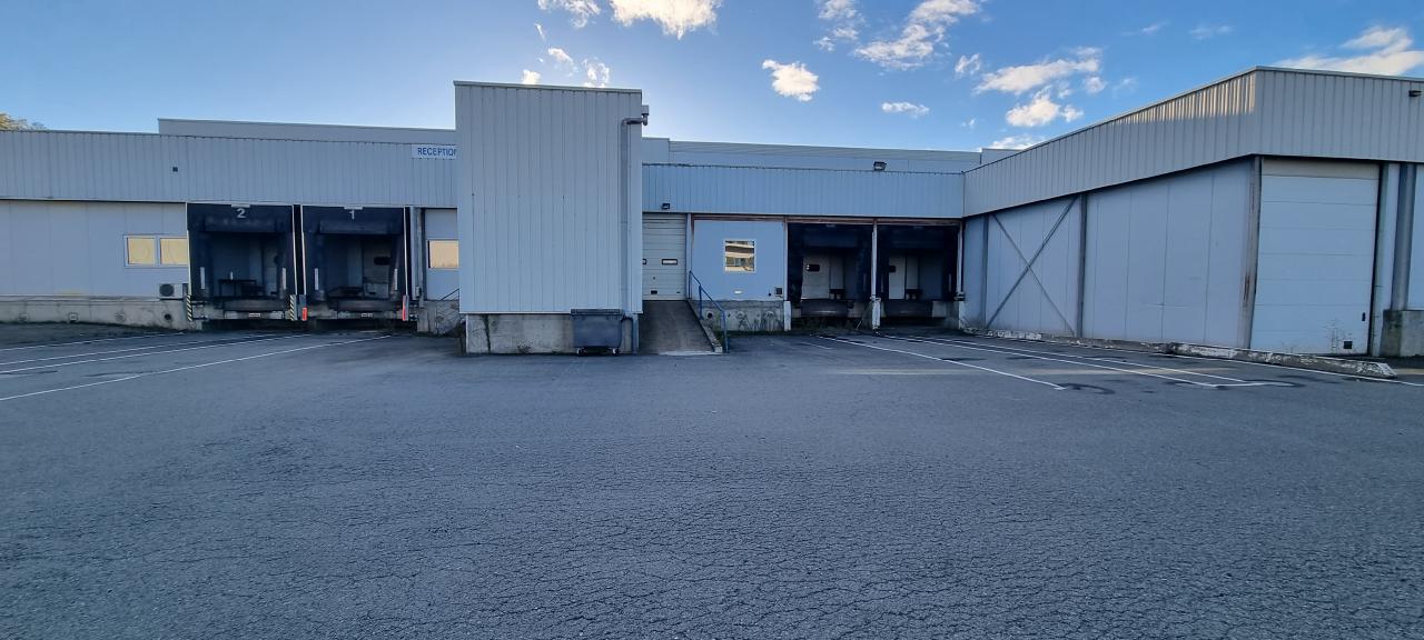 Entrepôt classe b Civrieux-d'Azergues 5347m² Location entrepôt classe b Civrieux-d'Azergues Rhône OLLOG2316153 0